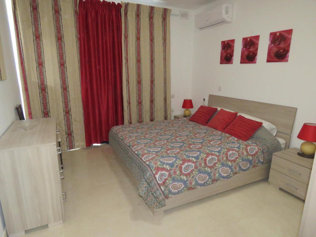 Aquamarine Sea Front Apartments - First Floor Marsaskala Ngoại thất bức ảnh