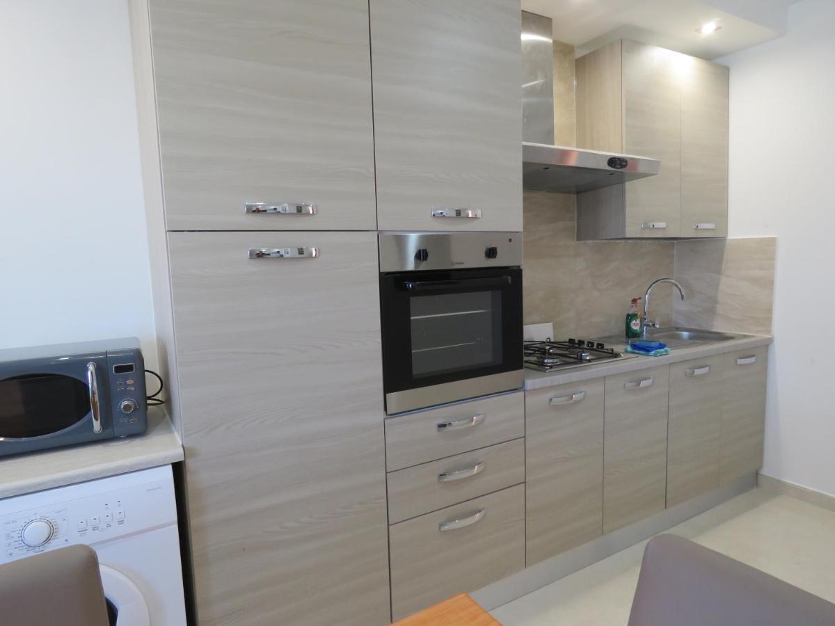 Aquamarine Sea Front Apartments - First Floor Marsaskala Ngoại thất bức ảnh